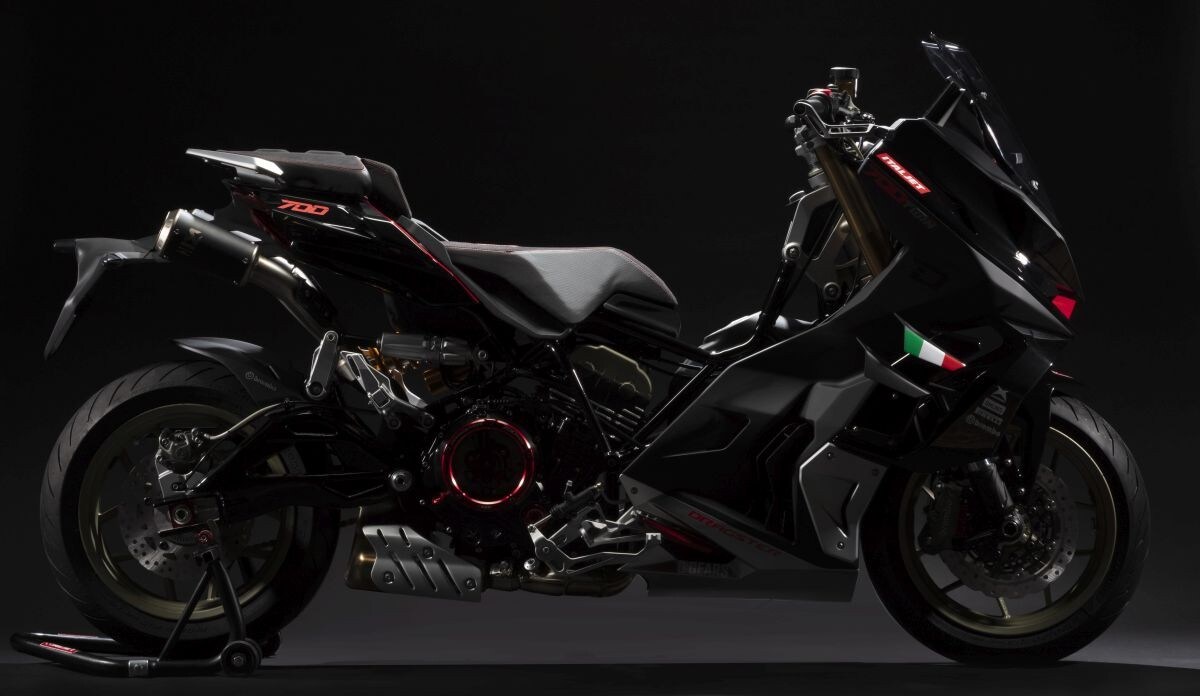 Italjet Dragster Twin 700: fantasia al potere